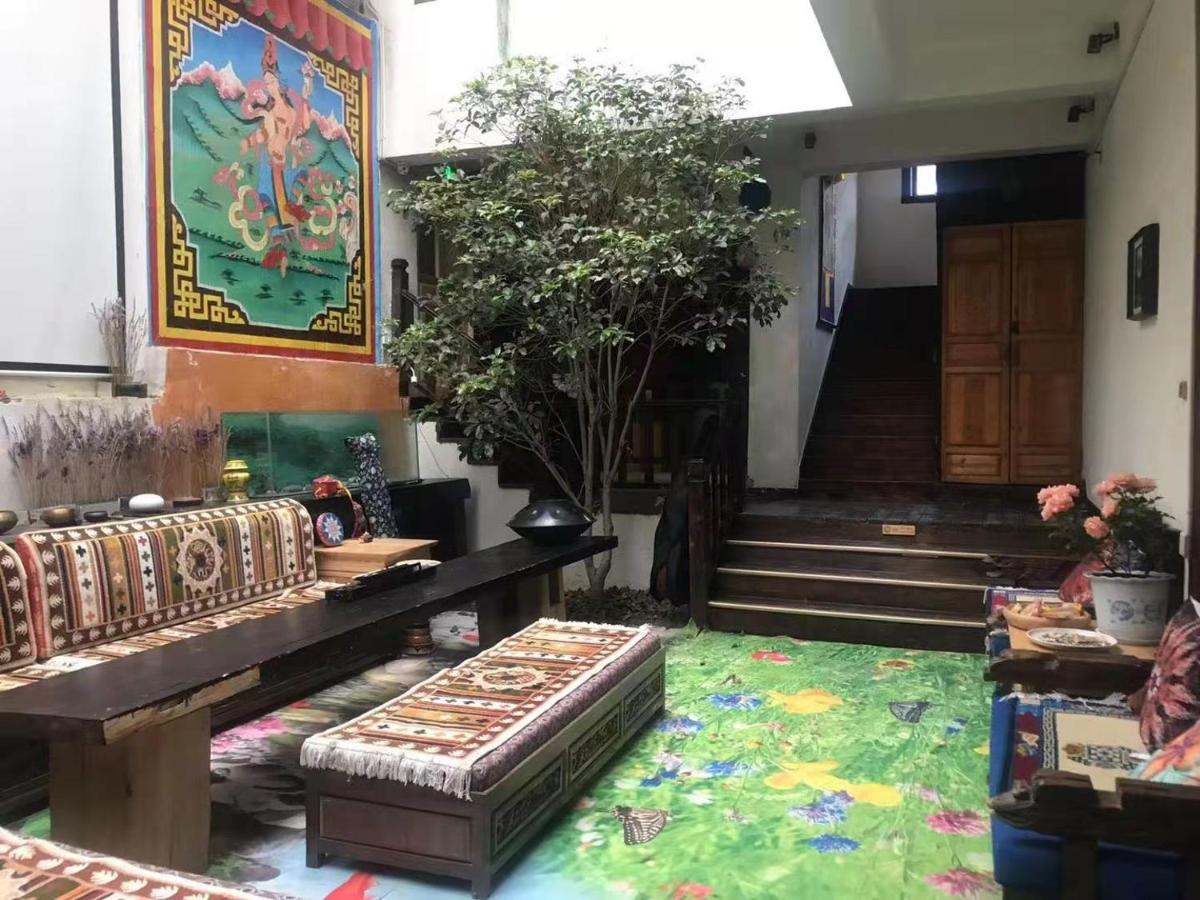 Energy Space Healing Inn Σάνγκρι-Λα Εξωτερικό φωτογραφία