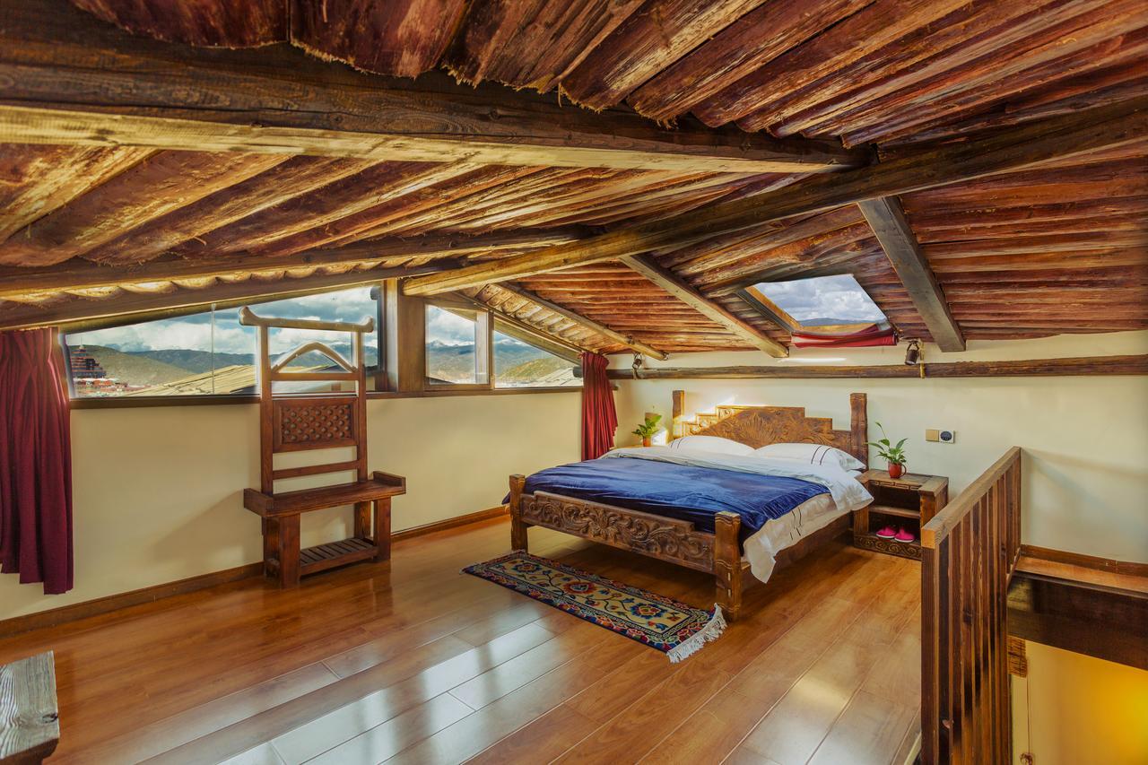 Energy Space Healing Inn Σάνγκρι-Λα Εξωτερικό φωτογραφία